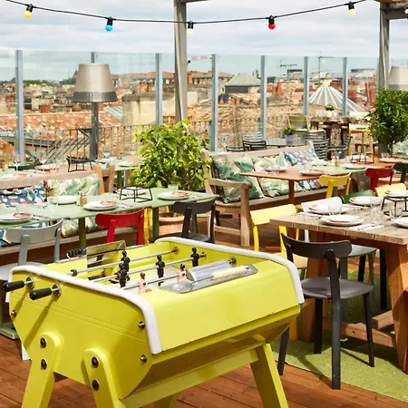 Mama Shelter Centre Otel