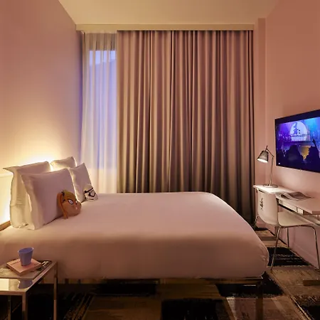 Szálloda Mama Shelter Centre