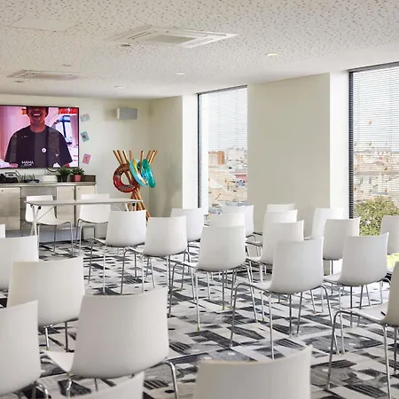 Mama Shelter Centre Hotel