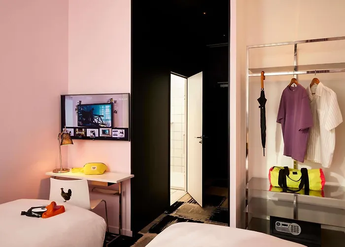 Mama Shelter Centre 3*