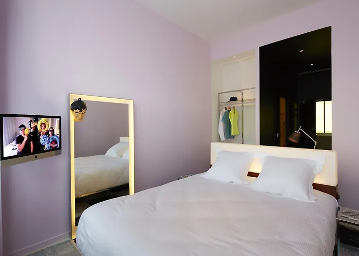 Hotel Mama Shelter Centre 3*