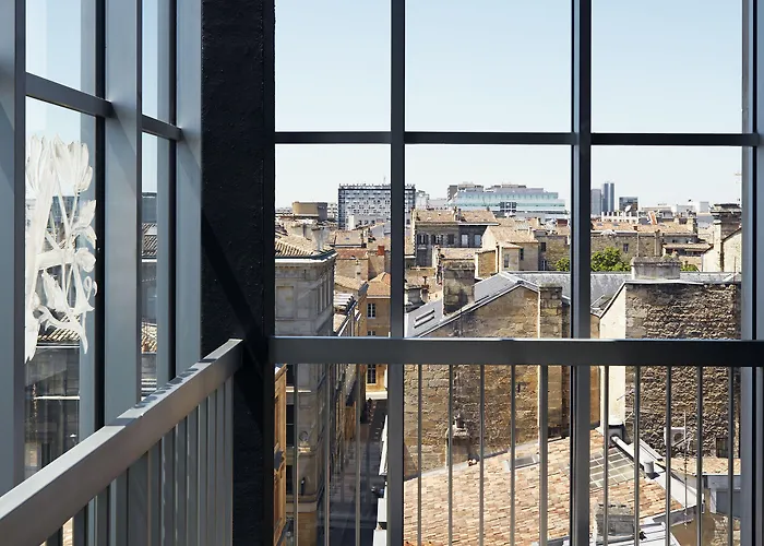 Mama Shelter Centre 3*