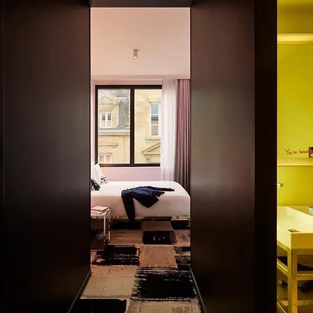 Mama Shelter Centre Hotell 3*