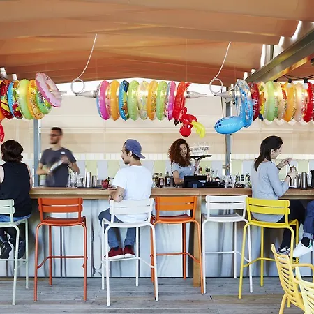 Mama Shelter Hotel