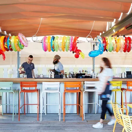 Mama Shelter Hotel
